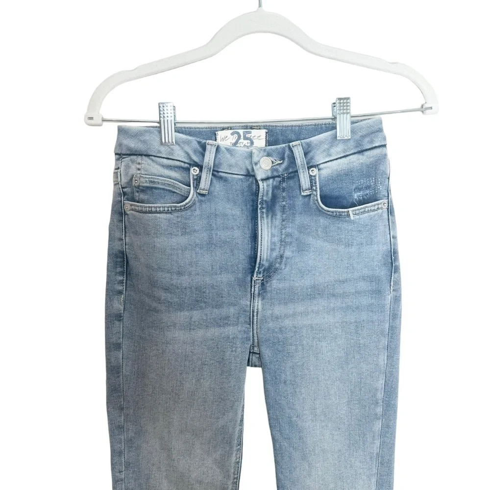 FREE PEOPLE Highrise Light Wash Skinny Jean Size 25 - Picture 3 of 5